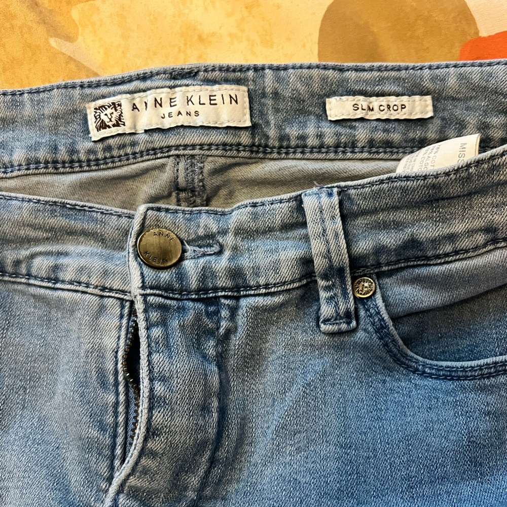 Anne Klein Light Blue Denim Jeans size 8